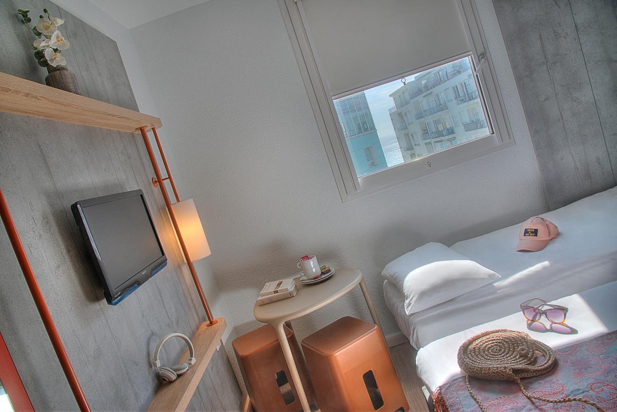 Triple Room One Double One Pull-Out Bed